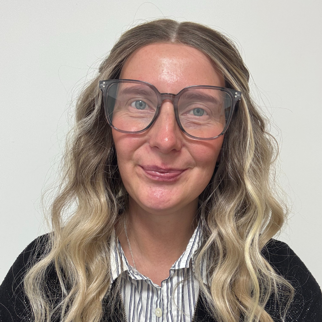 Apprentice Laura-Jayne develops a career through apprenticeship 