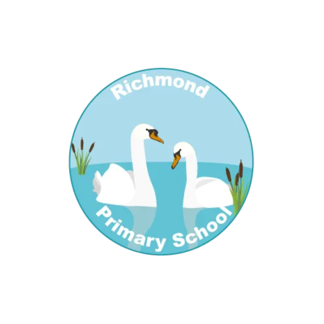 Chloe develops a career within the Early Years sector through apprenticeship 